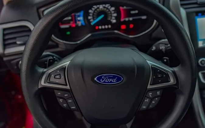 Ford Fusion cena 48900 przebieg: 70000, rok produkcji 2017 z Białystok małe 191